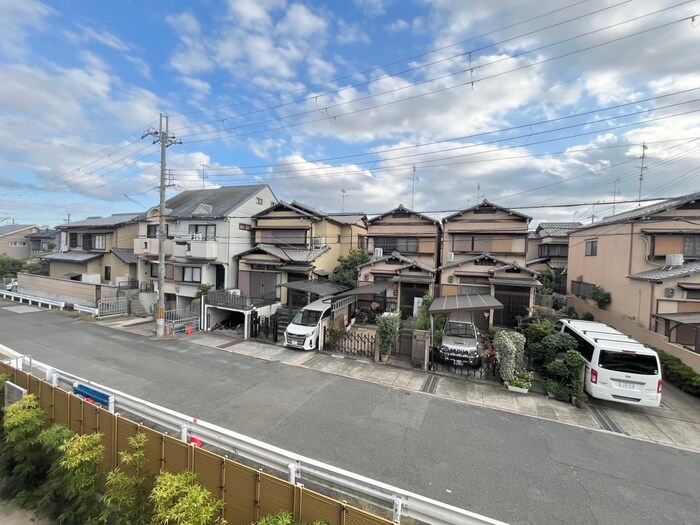 物件内観写真17　(室内からの展望)