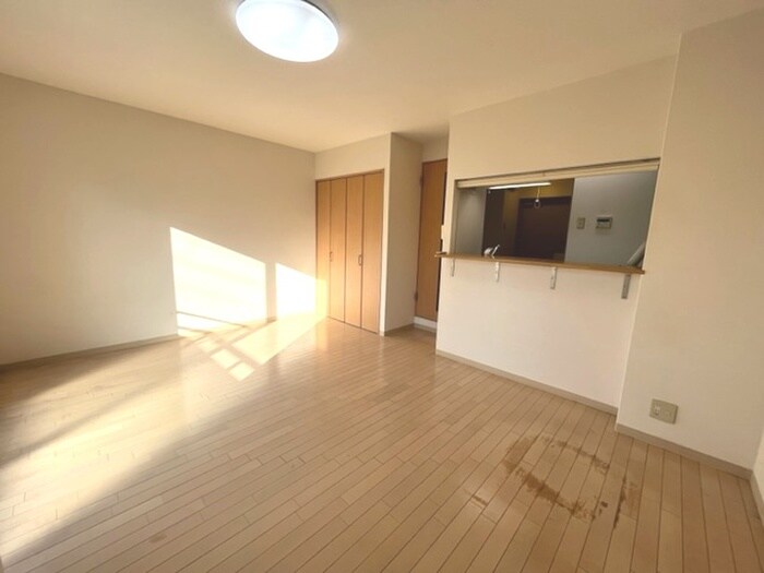 物件内観写真18　(居室)