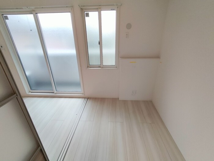 物件内観写真9　(居室)