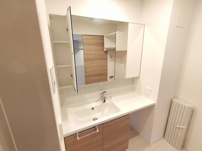 物件内観写真13　(洗面)