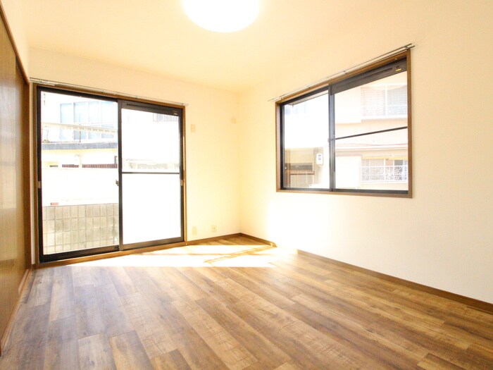 物件内観写真7　(居室)