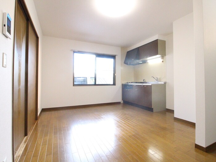 物件内観写真10　(内観写真)