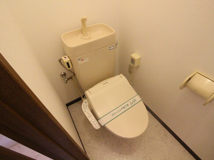 物件内観写真15　(トイレ)