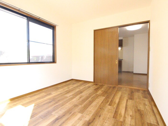 物件内観写真19　(居室)
