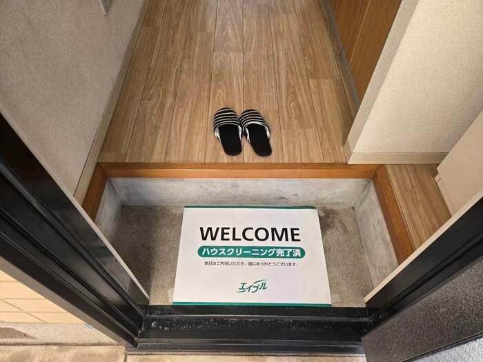 物件内観写真21　(玄関)