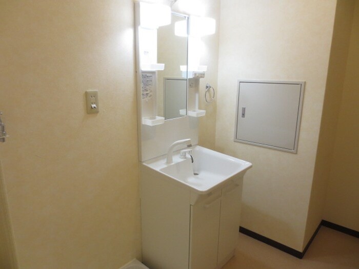 物件内観写真9　(洗面)
