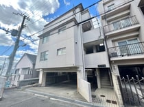 泉ハイツの外観写真