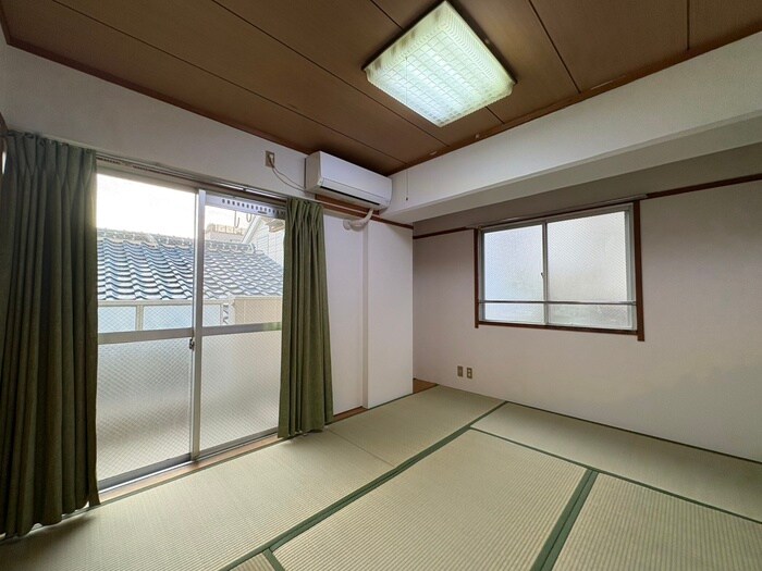 物件内観写真8　(居室)