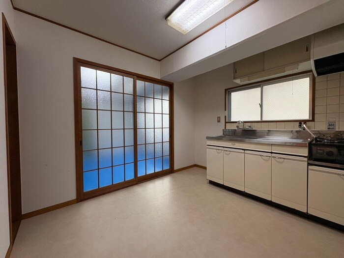 物件内観写真10　(居室)