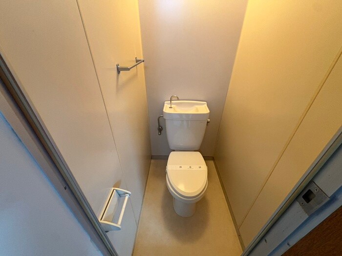 物件内観写真13　(トイレ)
