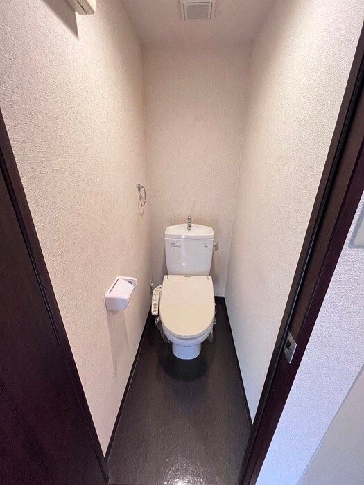 物件内観写真12　(トイレ)