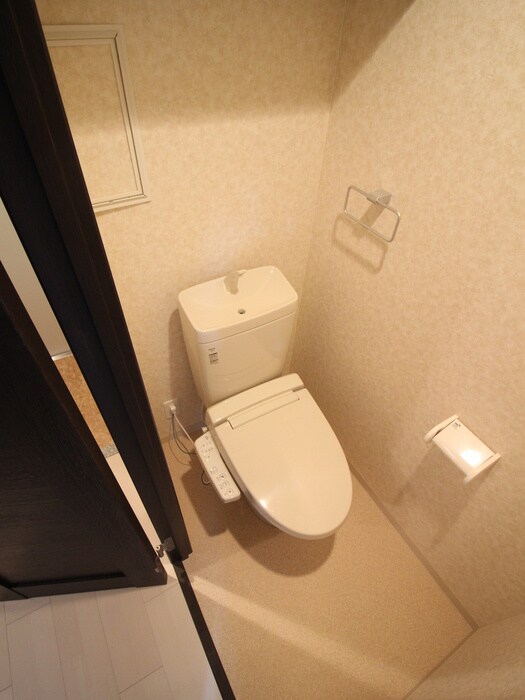 物件内観写真12　(トイレ)