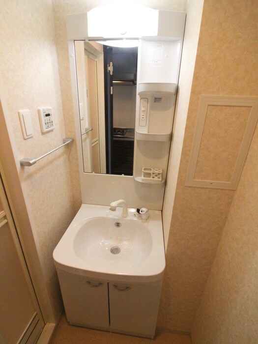 物件内観写真12　(洗面)