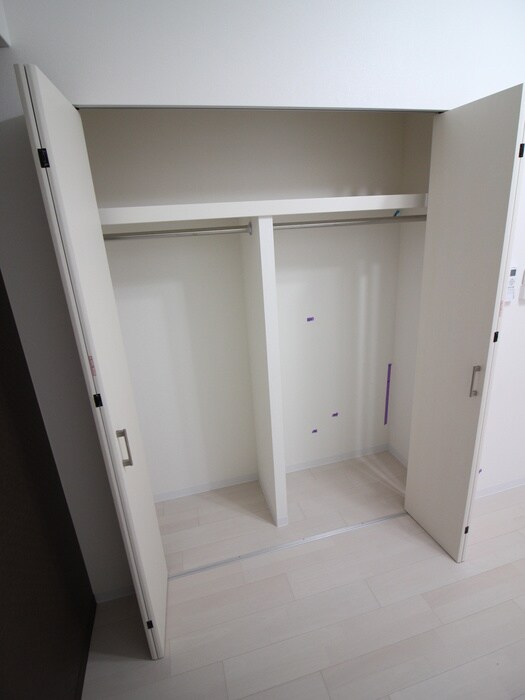 物件内観写真15　(収納)