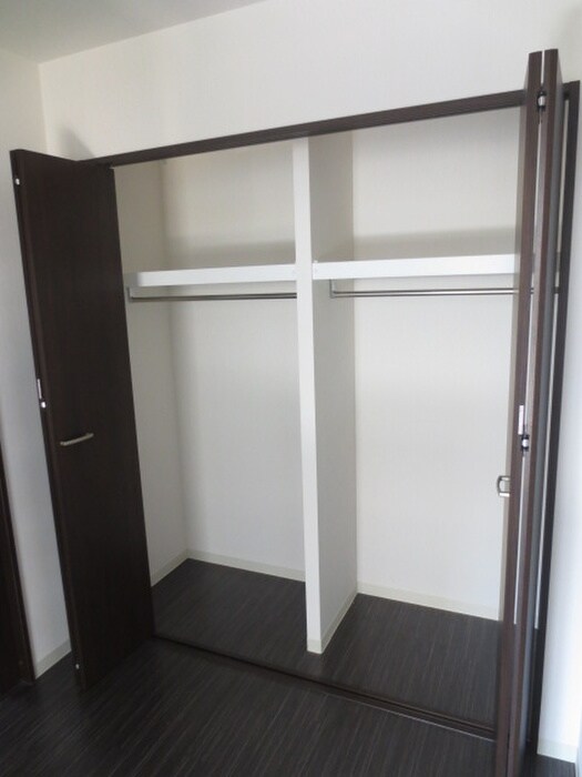 物件内観写真18　(収納)