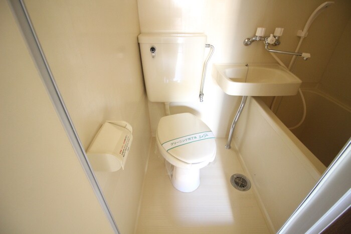 物件内観写真10　(トイレ)