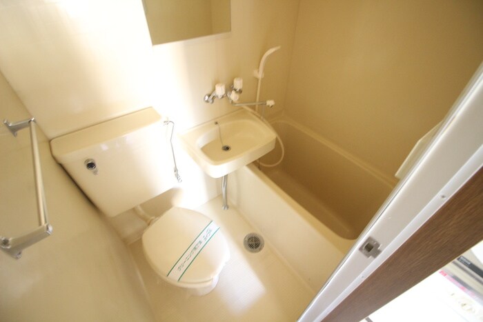 物件内観写真12　(バス／シャワールーム等)