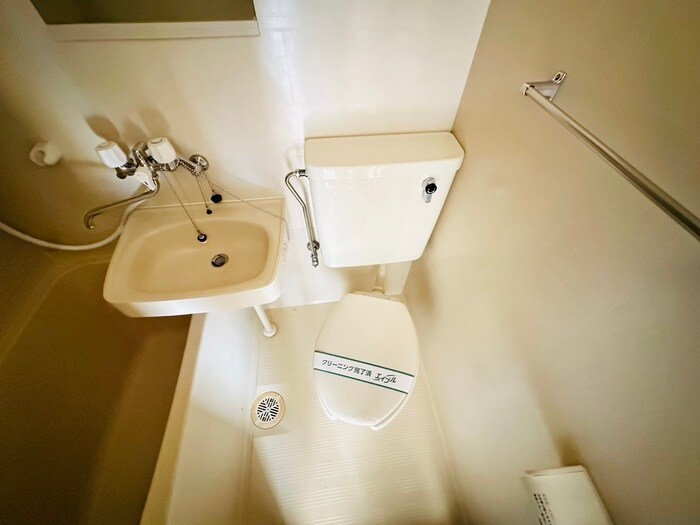 物件内観写真13　(トイレ)