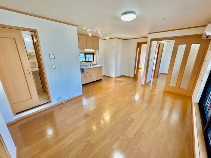 物件内観写真5　(居室)