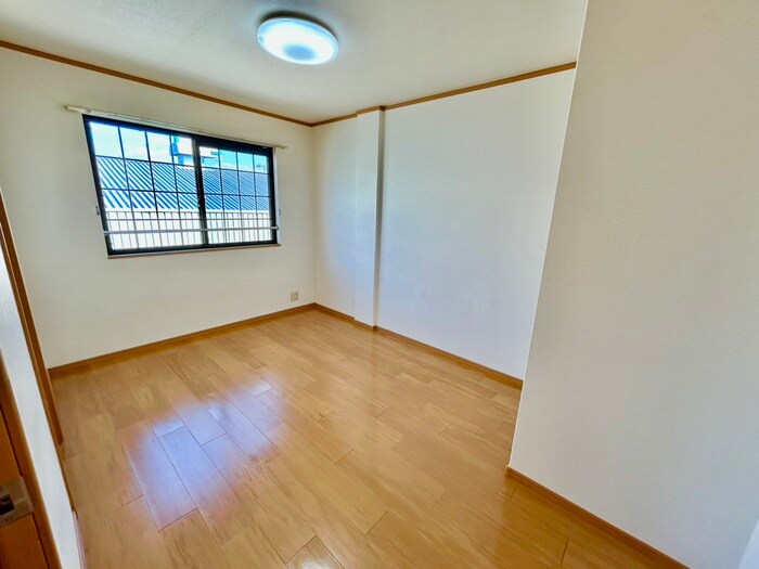 物件内観写真6　(居室)