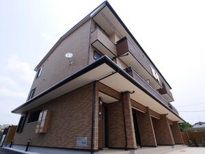 メゾンドヤマダⅡ外観写真