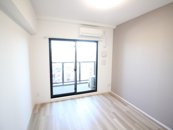 物件内観写真15　(居室)