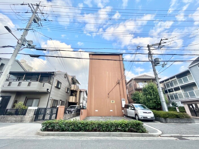 物件外観写真6　(外観写真)