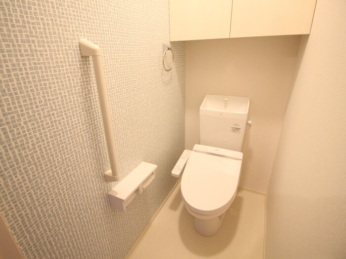 物件内観写真10　(トイレ)