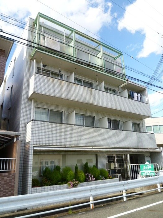 物件外観写真3　(周辺環境)