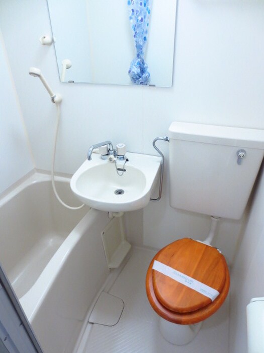 物件内観写真16　(バス／シャワールーム等)