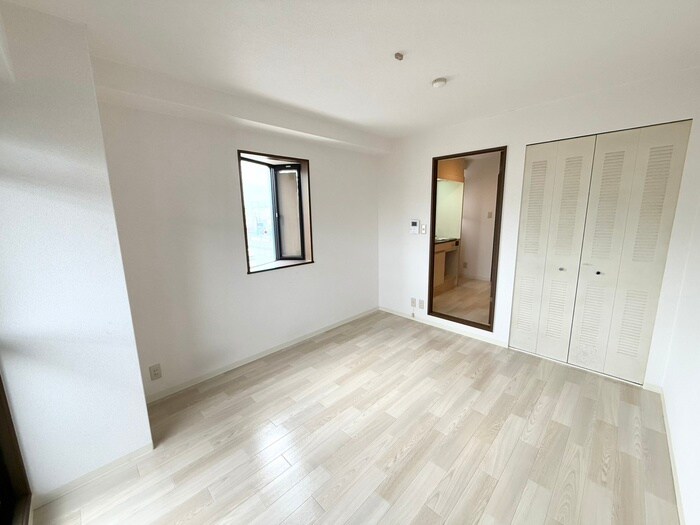 物件内観写真14　(居室)