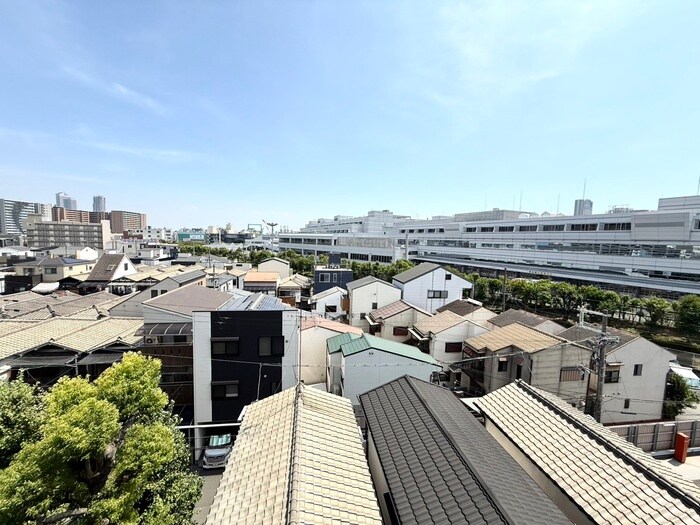 物件内観写真16　(室内からの展望)