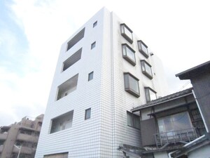 オ－ナ－ズ鉢塚ハイツ外観写真