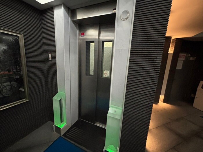 物件外観写真4　(建物設備)