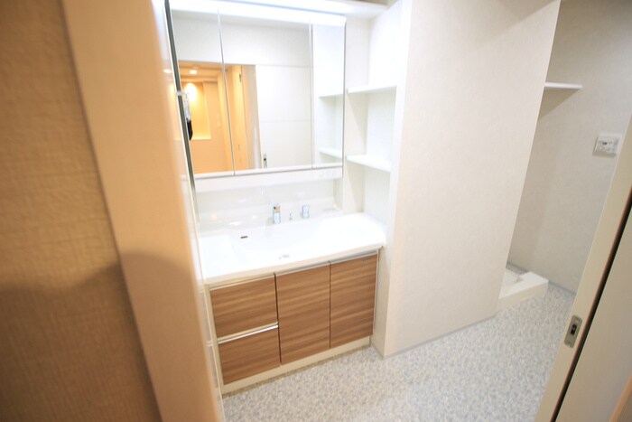 物件内観写真14　(洗面)