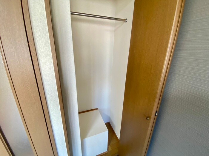 物件内観写真13　(洗濯機置場)