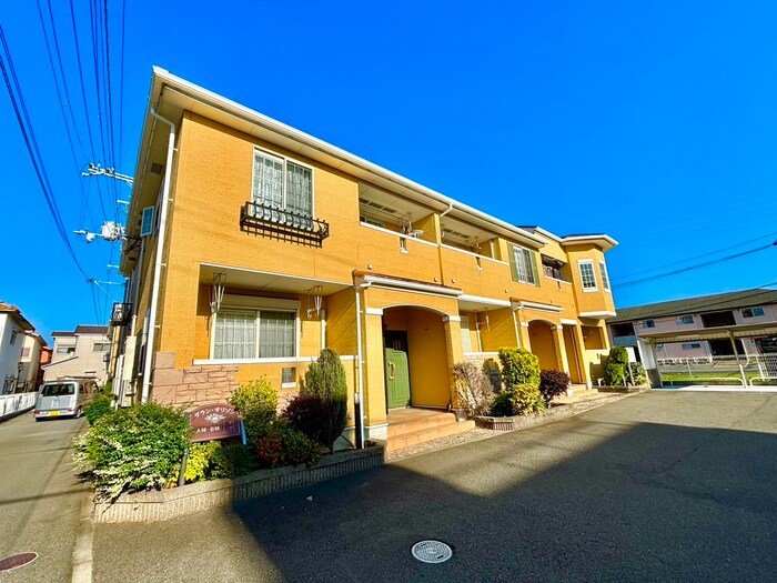 物件外観写真3　(外観写真)