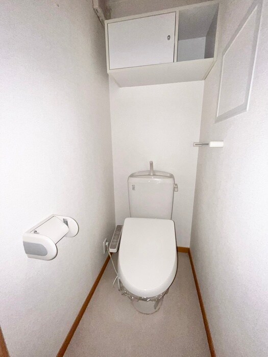 物件内観写真16　(トイレ)