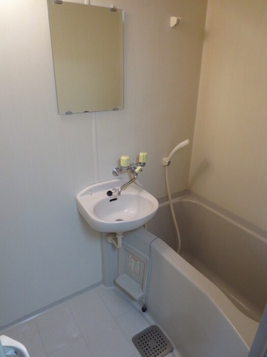 物件内観写真8　(バス／シャワールーム等)