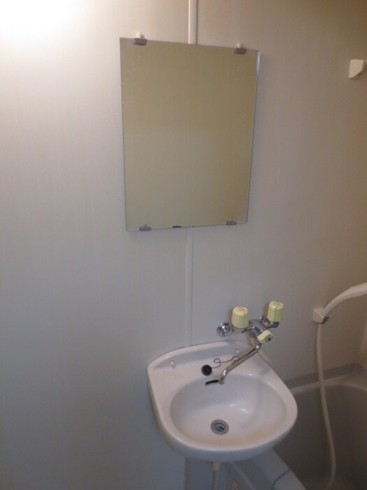 物件内観写真9　(洗面)