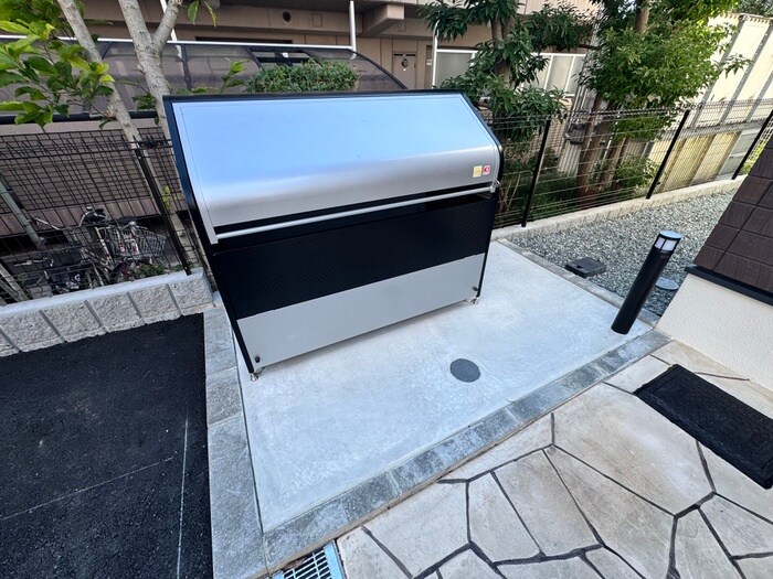 物件外観写真6　(建物設備)