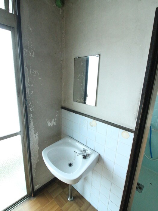 物件内観写真16　(洗面)