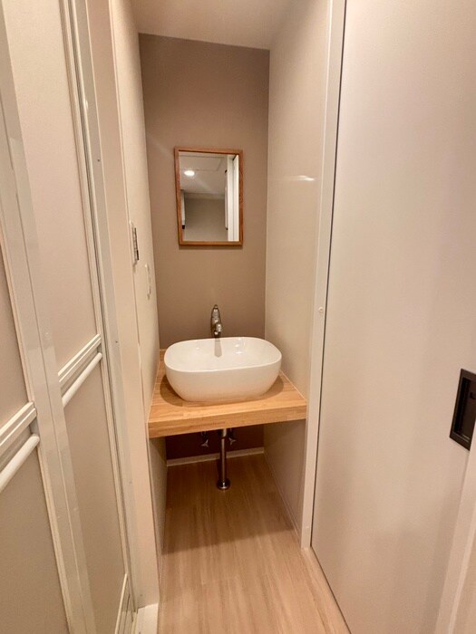 物件内観写真10　(洗面)