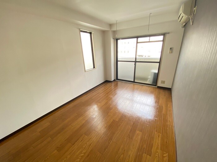 物件内観写真5　(居室)