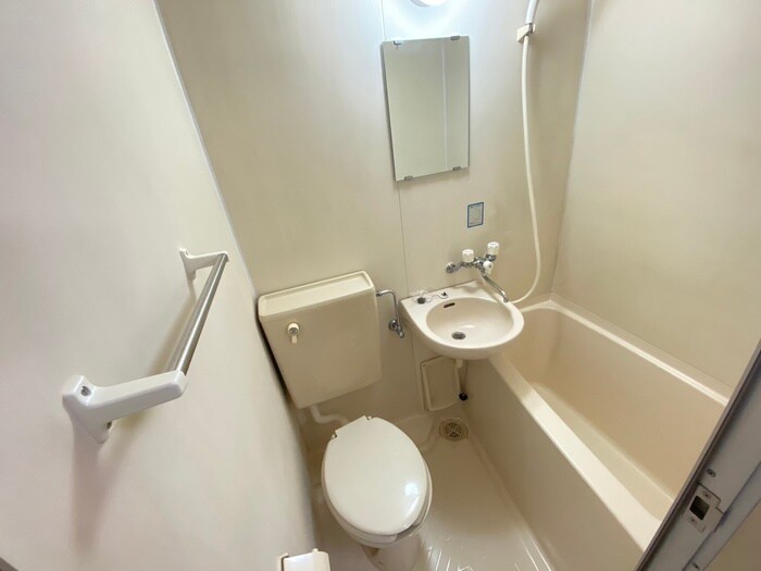 物件内観写真8　(バス／シャワールーム等)