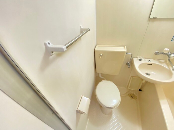 物件内観写真11　(トイレ)