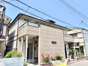 ドミトリ－ＭＩ外観写真