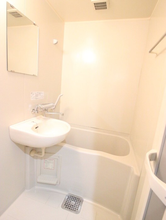 物件内観写真7　(バス／シャワールーム等)