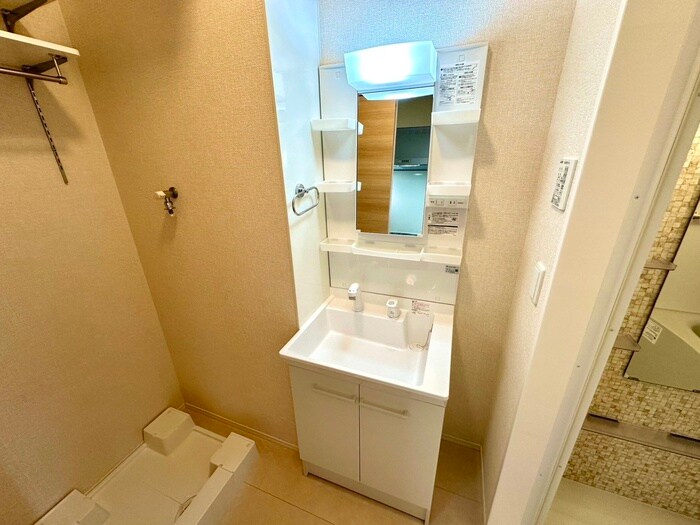 物件内観写真10　(洗面)