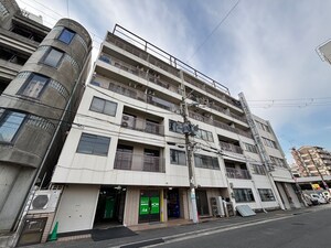 第１三井ビル外観写真